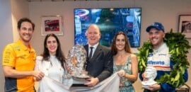 Príncipe de Mônaco recepciona família Senna em GP Histórico