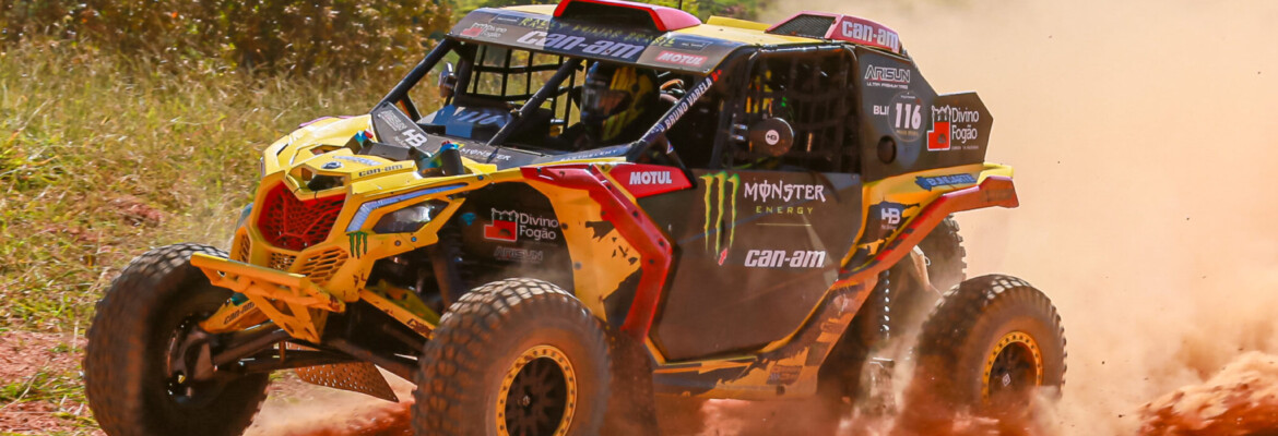 Bruno e Rodrigo Varela largam na frente no Rally Minas Brasil