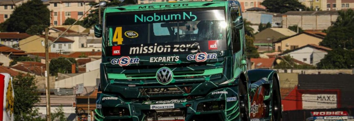 Felipe Giaffone larga na primeira fila da Copa Truck após ficar 0s03 da pole position em Londrina