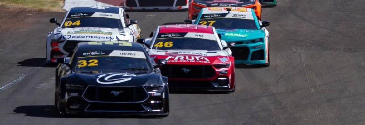 Léo Reis vence de ponta a ponta em Londrina e assume liderança da Nascar Brasil