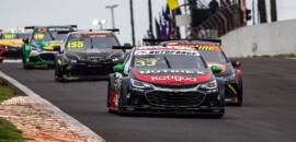 Piquet Jr. fecha primeiro treino em terceiro e economiza pneus para o fim de semana