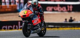 Moto2: Garcia vê rivais caírem e lidera domínio da Boscoscuro na França