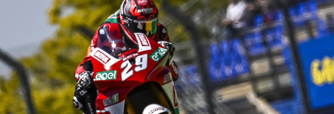 MotoE: Spinelli segura Casadei e vence corrida 2 em Le Mans; Granado cai