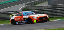 Enzo Gianfratti vence em Interlagos e mantém liderança da AMG Cup Brasil