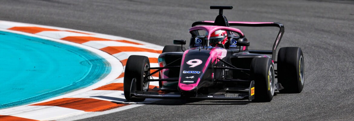 F1 Academy: Pulling supera Pin e lidera segundo treino livre em Miami