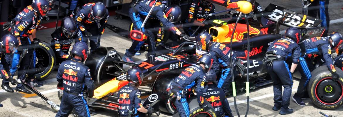 F1: "Foi uma corrida desastrosa", afirmou Perez F1: “Foi uma corrida desastrosa”, afirmou Perez