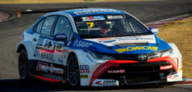 Thiago Vivacqua termina no top 10 o primeiro dia de atividades do TCR South America no Velocitta