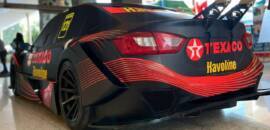 Texaco Racing expõe carro da Stock Car no Boulevard Shopping de Mogi Guaçu