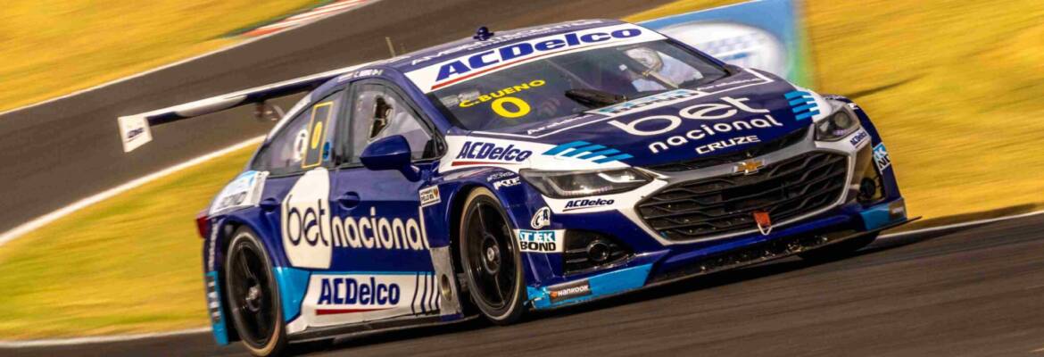 Cacá Bueno é destaque em retorno com ótima corrida na Stock Car