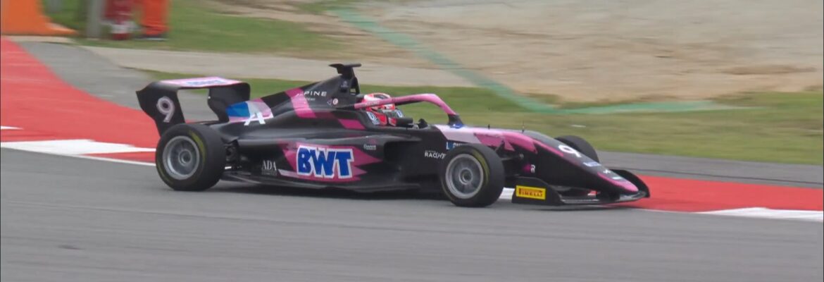 Pulling domina de ponta a ponta e vence corrida 1 da F1 Academy na Espanha