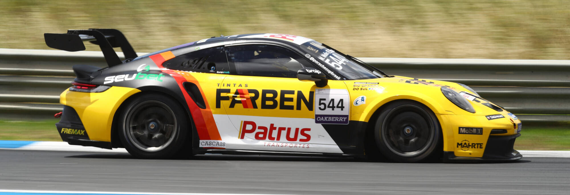 Müller/Elias parte da primeira fila na abertura da Endurance Challenge em Estoril