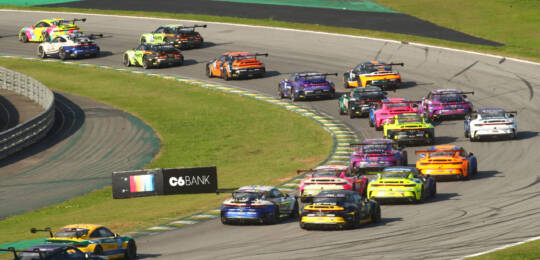 Assista AO VIVO decisão da Porsche Endurance em Interlagos