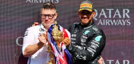 Fórmula 1: Engenheiro da Mercedes chama Antonelli de Hamilton no rádio