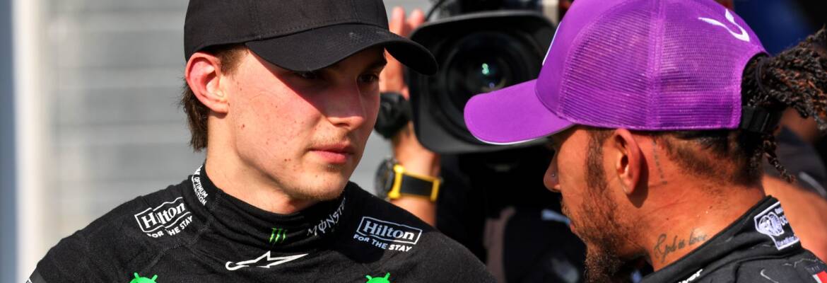 F1: Hamilton elogia desempenho de Piastri em 2025