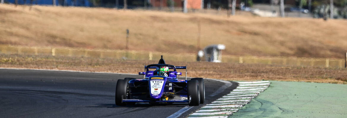 Veja ao vivo a corrida 3 da etapa de Goiânia da F4 Brasil