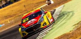 Gabriel Casagrande domina classificação e crava a pole position em Goiânia na Stock Car