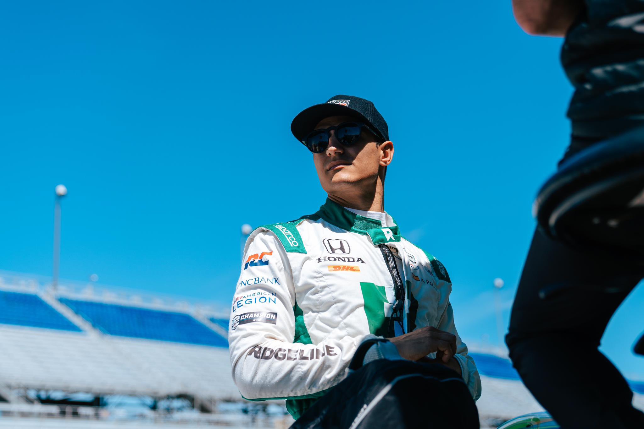 F1: Brown rebate acusações de Palou e defende Piastri Álex Palou