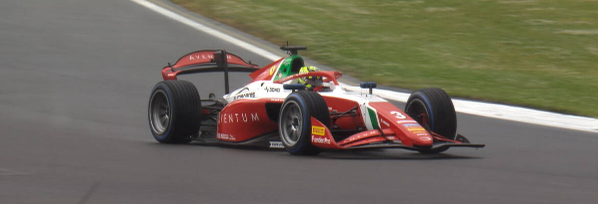 Confira a classificação da F2 após a corrida Sprint da etapa da Inglaterra