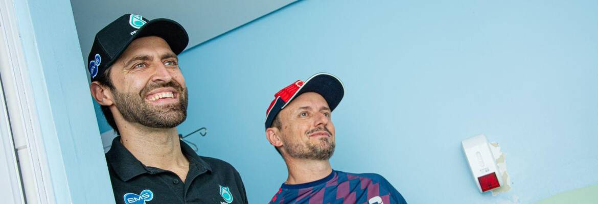 Átila Abreu e Pole Motorsport incentivam doação de sangue em visita a hospital durante etapa da Stock Car