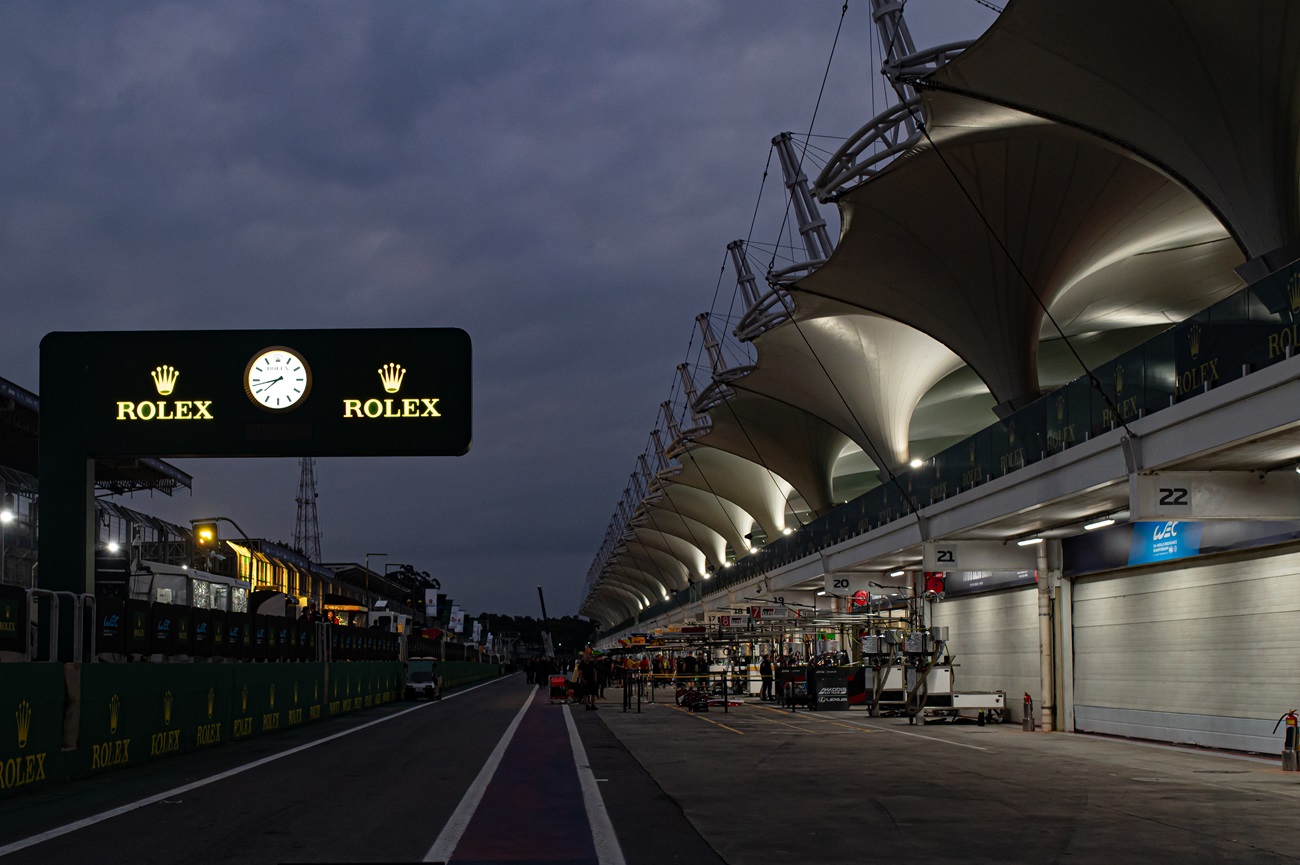 Foto: Interlagos já se veste de WEC para 6 Horas de São Paulo Foto: Interlagos já se veste de WEC para 6 Horas de São Paulo