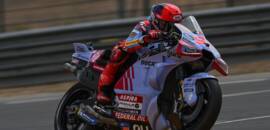 MotoGP: Marquez lidera treinos em Aragão com Aprilia na perseguição