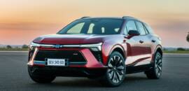 Chevrolet apresenta novo Blazer, SUV elétrico com 347 cv