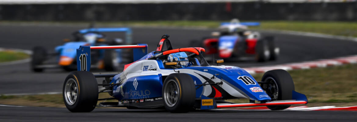 Lucas Fecury completa temporada da USF2000 com quarto lugar em Portland