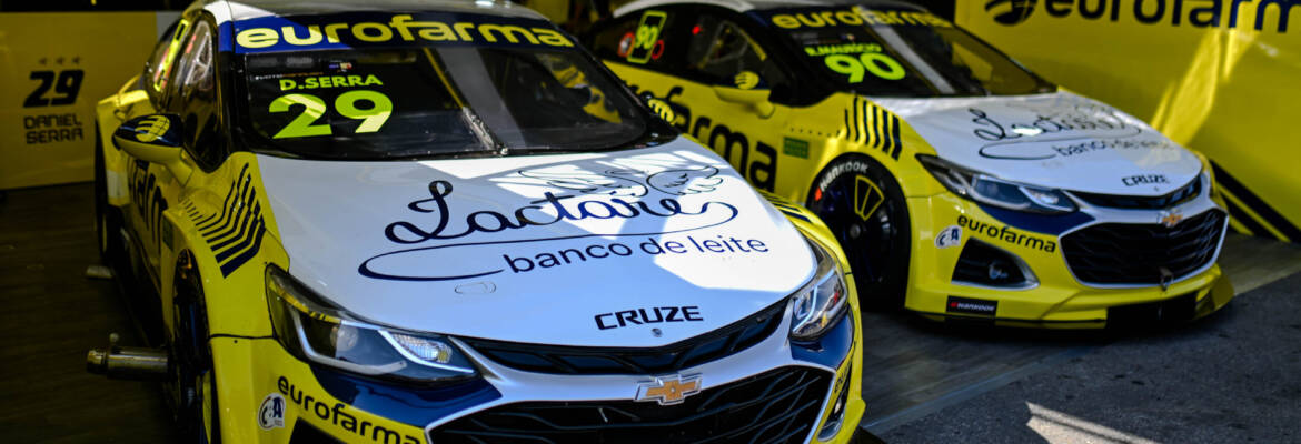 Tricampeões Ricardo Maurício e Daniel Serra lideram treinos da Stock Car em BH