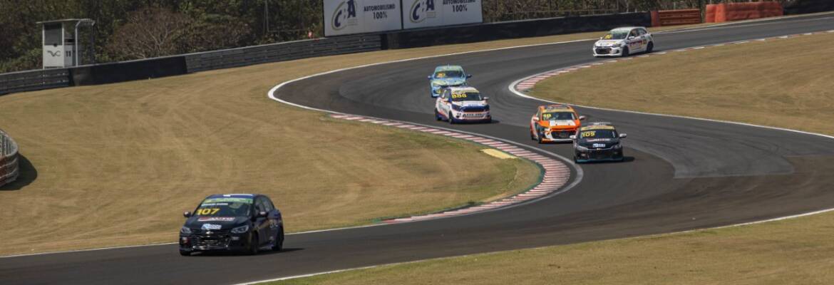 Marcus Índio e Pedro Burger vencem corridas 1 e 2 no Velocitta pela Turismo Nacional