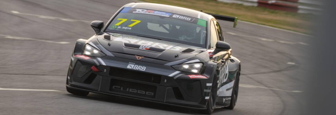 Reis termina no top-10 primeira atividade do TCR South America Banco BRB em Mercedes