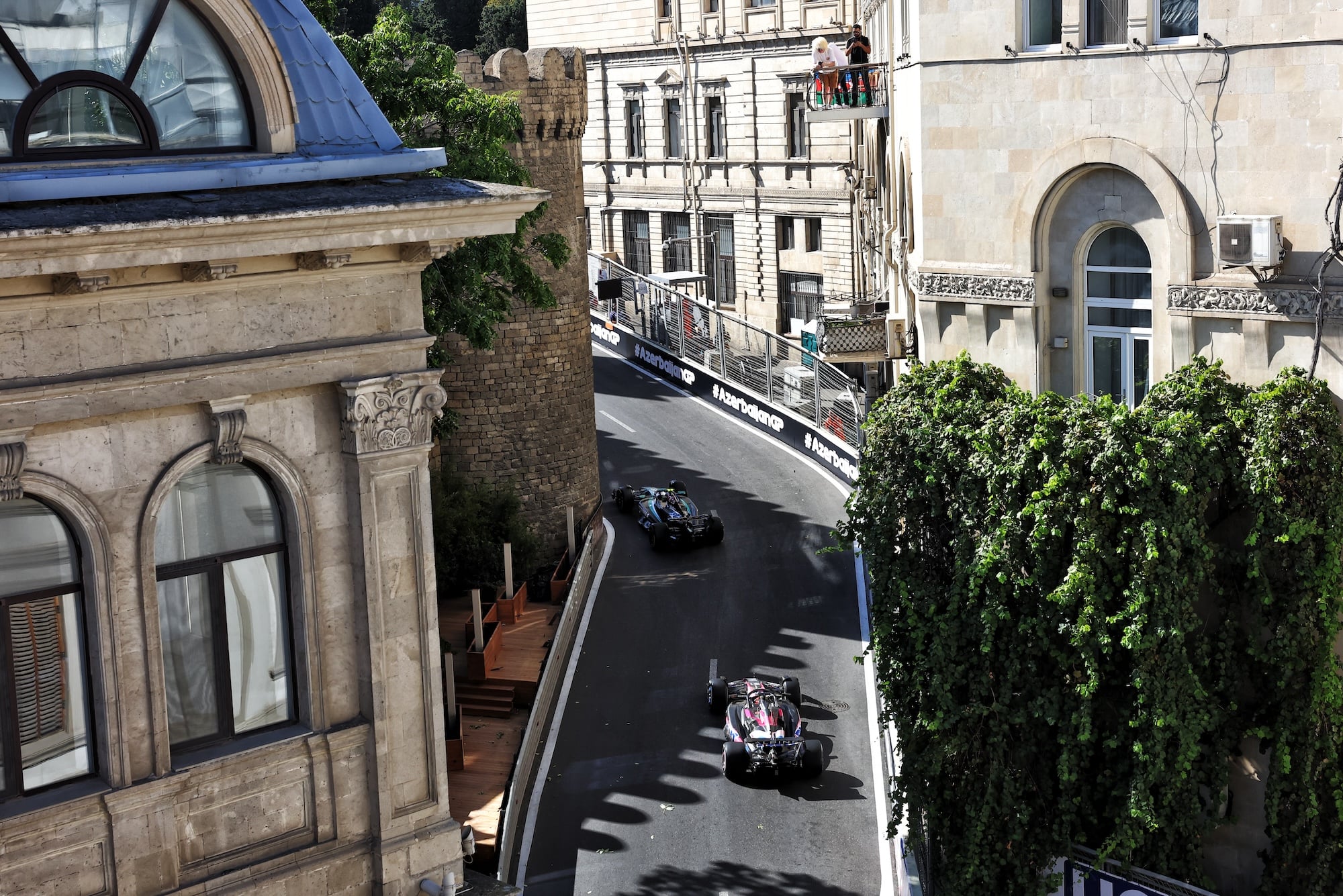 F1: A longa reta de Baku cria um problema incomum com os pneus; leia a análise F1 2024, Fórmula 1, GP do Azerbaijão, Baku