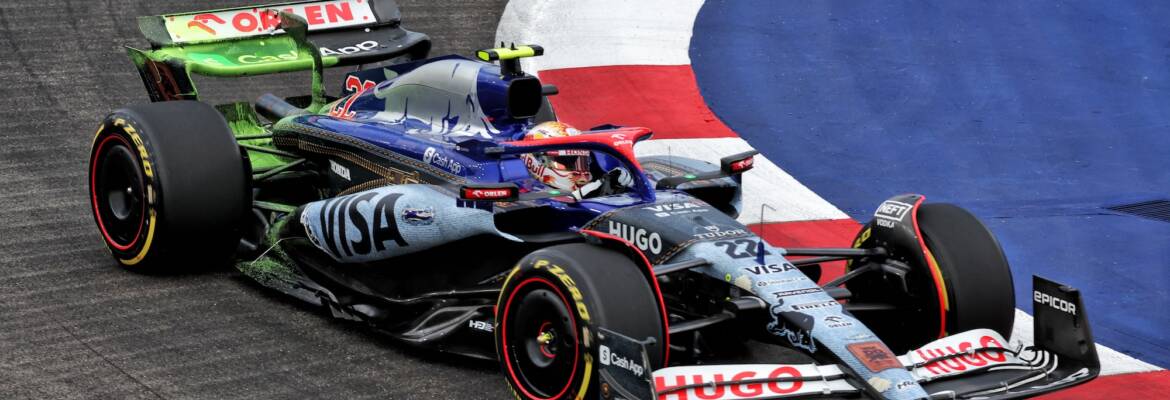 F1: Ritmo da RB surpreendeu na sexta-feira em Singapura F1: Ritmo da RB surpreendeu na sexta-feira em Singapura