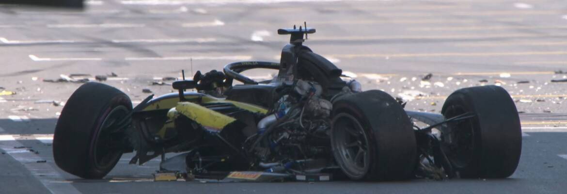 Acidente na largada causa bandeira vermelha em corrida da F2 em Baku