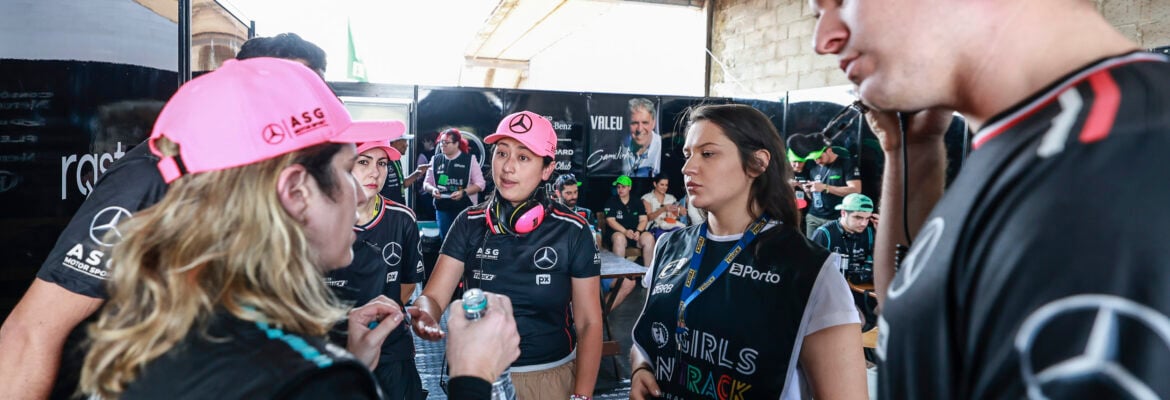 Estagiárias do FIA Girls on Track Brasil pegam no pesado na Copa Truck em Cascavel