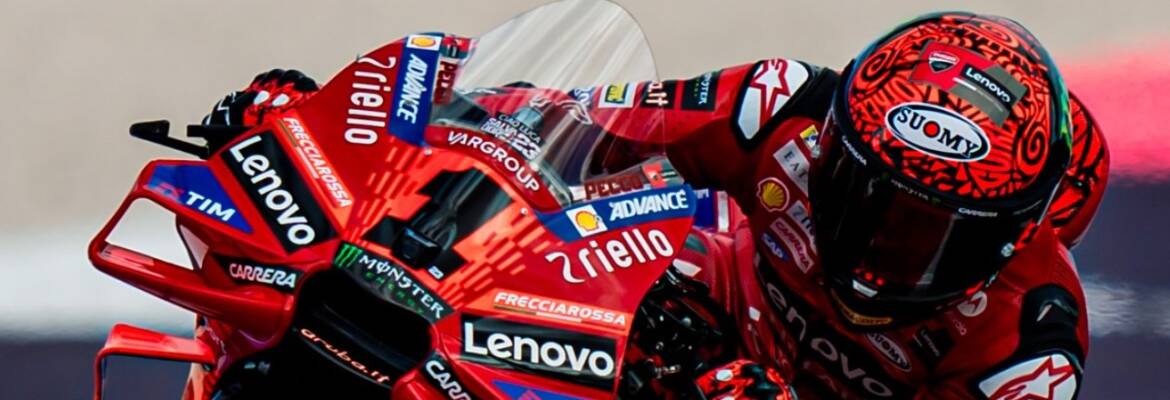 MotoGP: Bagnaia vê Martín cair e fica com melhor tempo em Misano