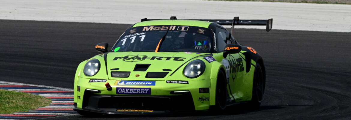 Dudu/Fefo Barrichello luta com problema de freio recorrente durante Porsche na Argentina e pódio escapa na última volta