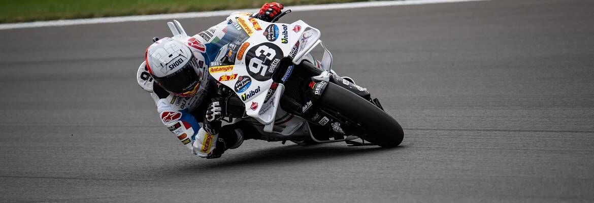 MotoGP: Márquez vence GP em condições mistas em dia desastroso de Martín