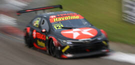 Felipe Baptista garante vitória maiúscula no Velopark e é líder absoluto da Stock Car