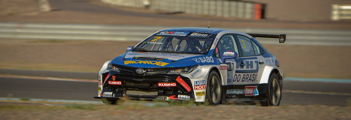 Thiago Vivacqua conquista top10 na corrida 1 e tem carro avariado na segunda prova em Villicum