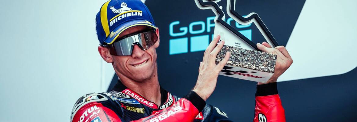 MotoGP: Acosta celebra retorno ao pódio após problemas nas últimas corridas
