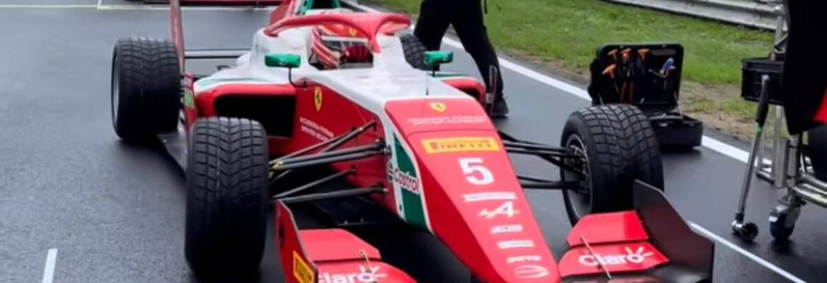 Campeão da FRECA, Rafa Câmara conquista pódio na abertura da última etapa do ano