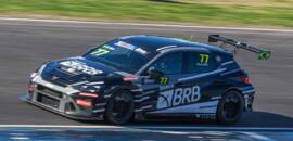 Reis e Rossi lideram primeiro e segundo treino do TCR South America em Rosario