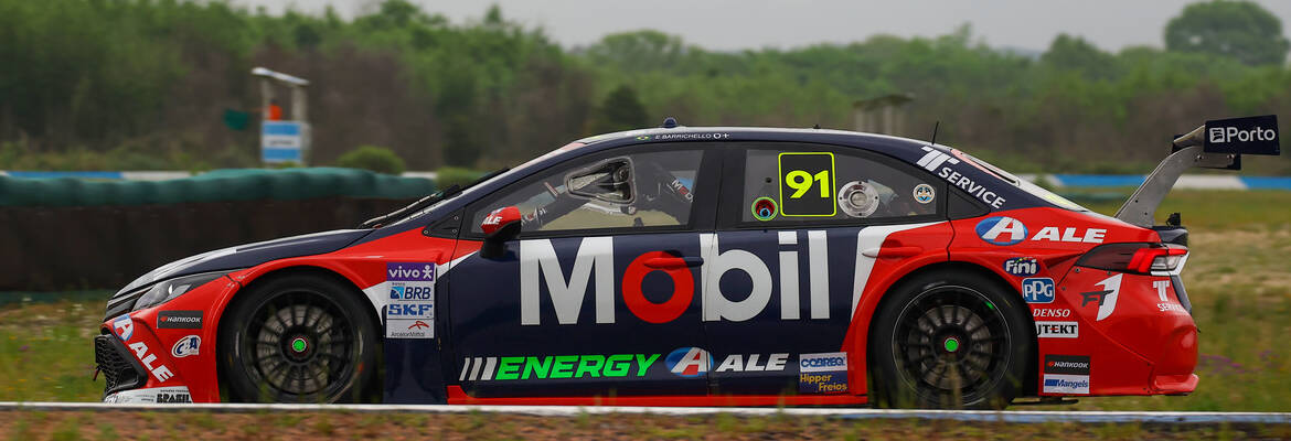 Rubens Barrichello largará em terceiro na corrida 1 e Dudu sairá em 4º na corrida 2 em El Pinar