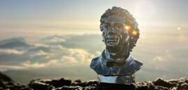Uma escultura de Ayrton Senna no topo do Monte Fuji: a busca pelo fotógrafo Norio Koike no Japão