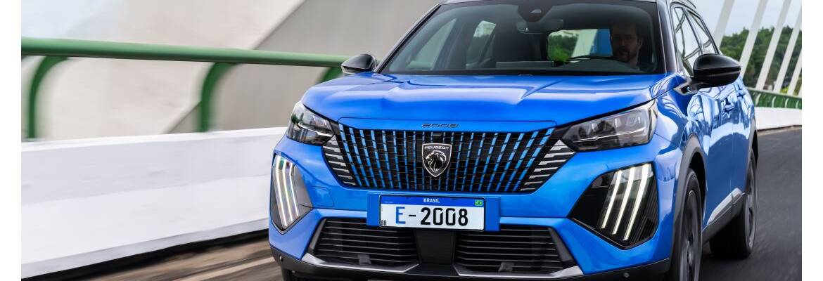 Peugeot inicia vendas do e-2008 no Brasil por R$ 259.990
