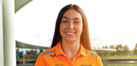 Ella Lloyd vai pilotar no teste de novatos da Fórmula E pela McLaren