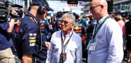 F1 hoje: Red Bull acusa rivais, Hamilton sugere mudança e Cadillac entra em 2026