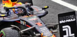 F1: Verstappen vence e coloca a mão na taça; veja a classificação do campeonato