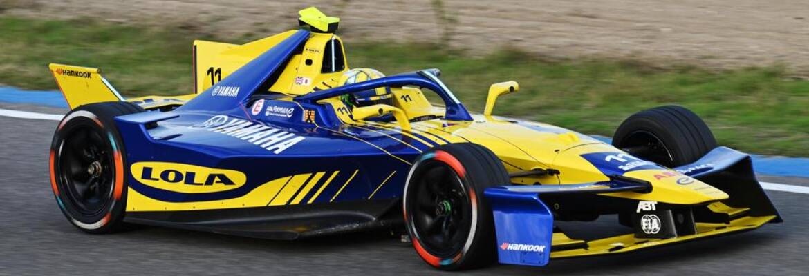 Fórmula E reúne 19 mulheres em Jarama para teste histórico nesta sexta-feira