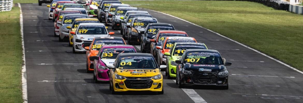 Turismo Nacional: 14 pilotos disputam o título do Campeonato Sprint em Goiânia